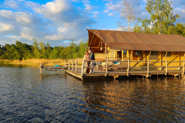 YALA_Sunshine_glamping_lodge_view_lake_luxury_canvas_lodges-1920x1281-1